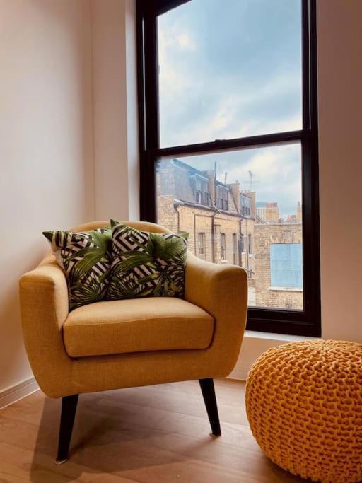 Spacious 3 Bed With Terrace Apartamento